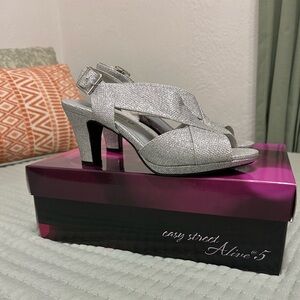 Easy Street Silver Glitter Christy Women's Heels